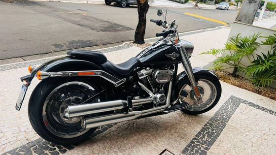 HARLEY-DAVIDSON SOFTAIL FAT BOY 114 HARLEY-DAVIDSON SOFTAIL FAT BOY 114